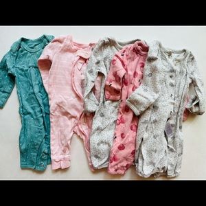 5 Newborn footless play rompers, Carter’s